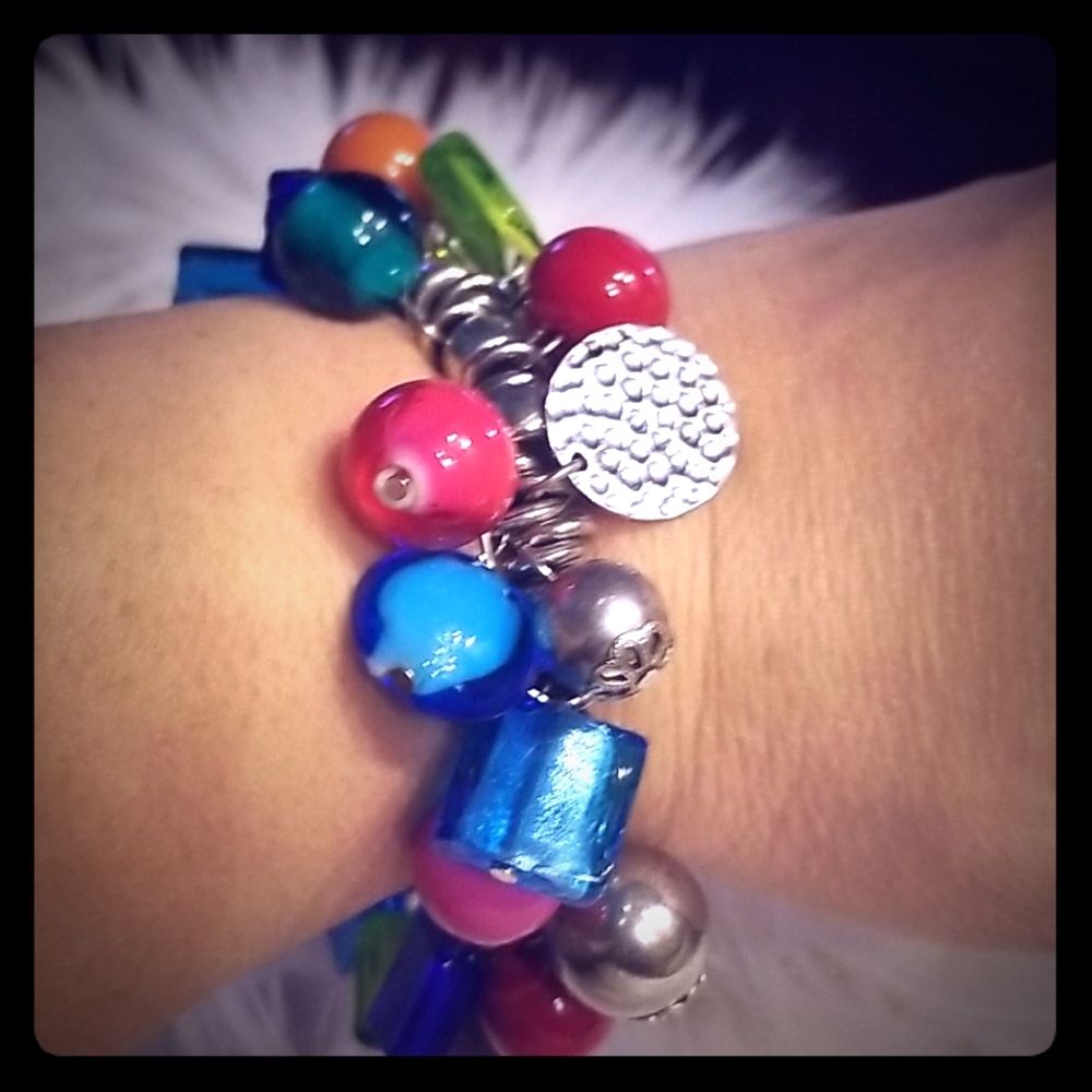 Glass silver beaded bracelet